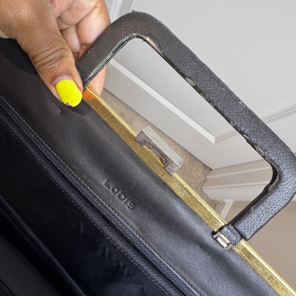 Vintage Lodis Women’s Long Gold Evening Special Event Clutch Purse with Handle - Picture 5 of 7